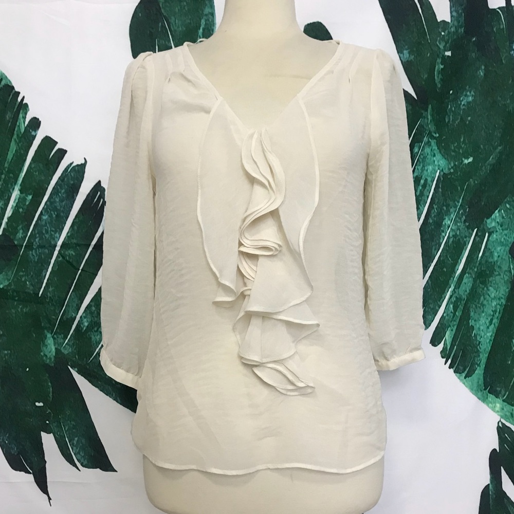 ZARA off white ruffled longsleeve blouse